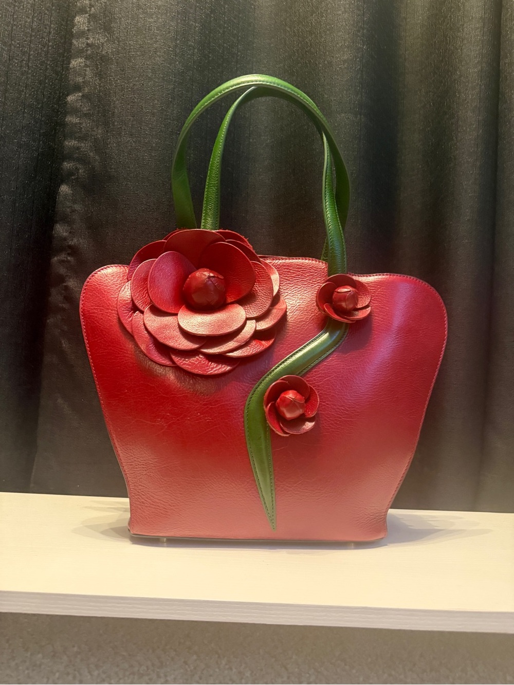 Pijushi Handmade Red Floral Leather Tote with Green Handles